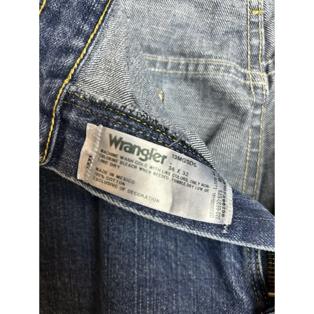 Wrangler George Strait Cowboy Cut Collection Jeans Mens 36x32 Dark Wash‎ 13MGSDS